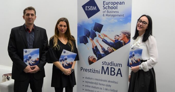 Defenses of final theses MBA and LLM