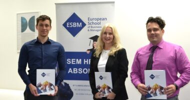 Obhajoby závěrečných prací na ESBM