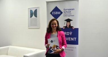 Obhajoby závěrečných prací na ESBM