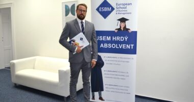Obhajoby závěrečných prací na ESBM