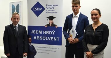 Obhajoby závěrečných prací na ESBM